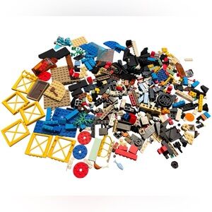 Lego 1 LB bag of assorted bricks and plates